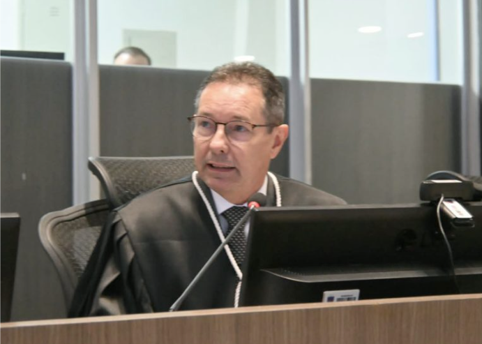 Leandro dos Santos é eleito, por aclamação, como diretor da Escola Superior da Magistratura